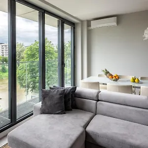 https://apartamenty-wroc-kurkowa-14.hotelswroclaw.com